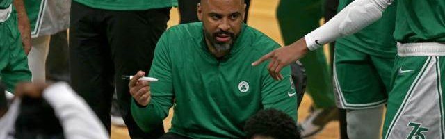 PG模拟器-KD欧文火力最强双人组来袭 绿军防守该如何应对？